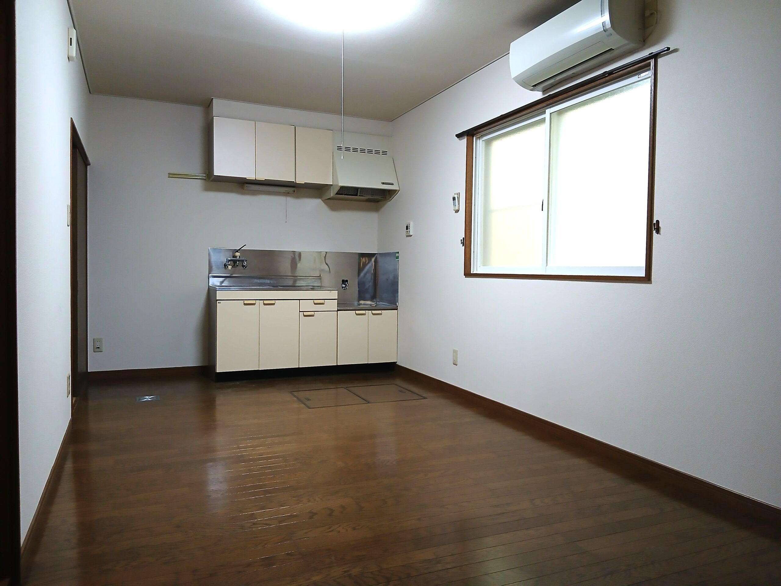 アストロハウス　102　1DK