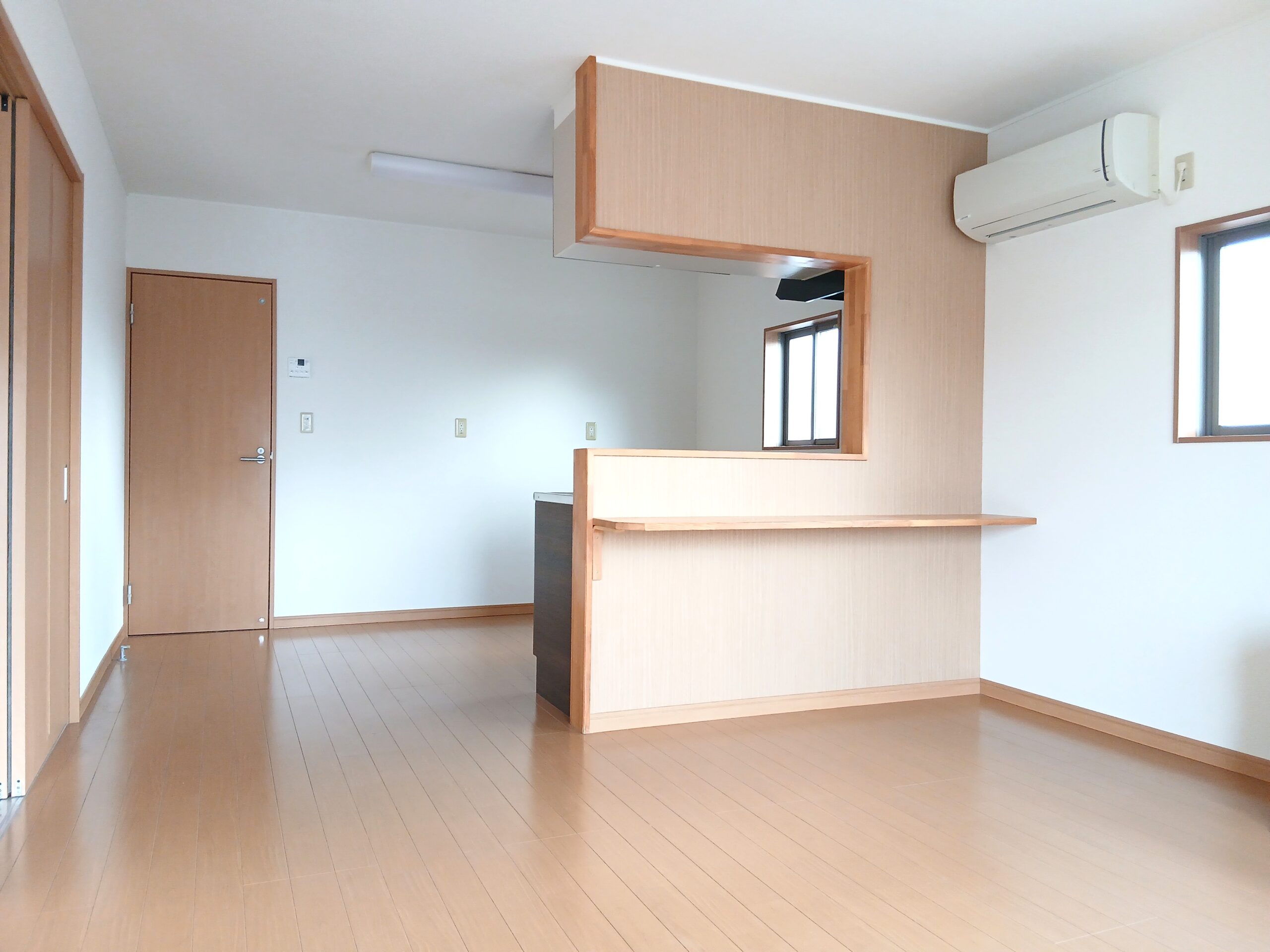 スズランⅢ 3LDK メゾネット